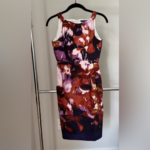 🎄🧑‍🎄ALIE TAHARI Dress is so stylish 😍😍 - Picture 3 of 12